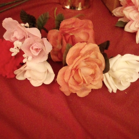 (2 for $20) Rose Collection, Full Lot. - Picture 10 of 14